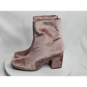 Free People Cecile Blush Pink Velvet Booties Crushed Velvet Size US 6.5 EU 37